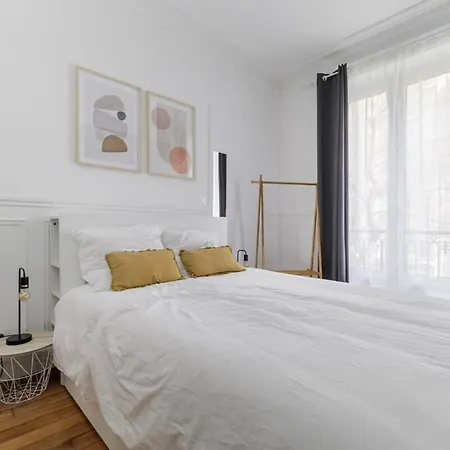 Flexliving - - Caulaincourt Holiday home